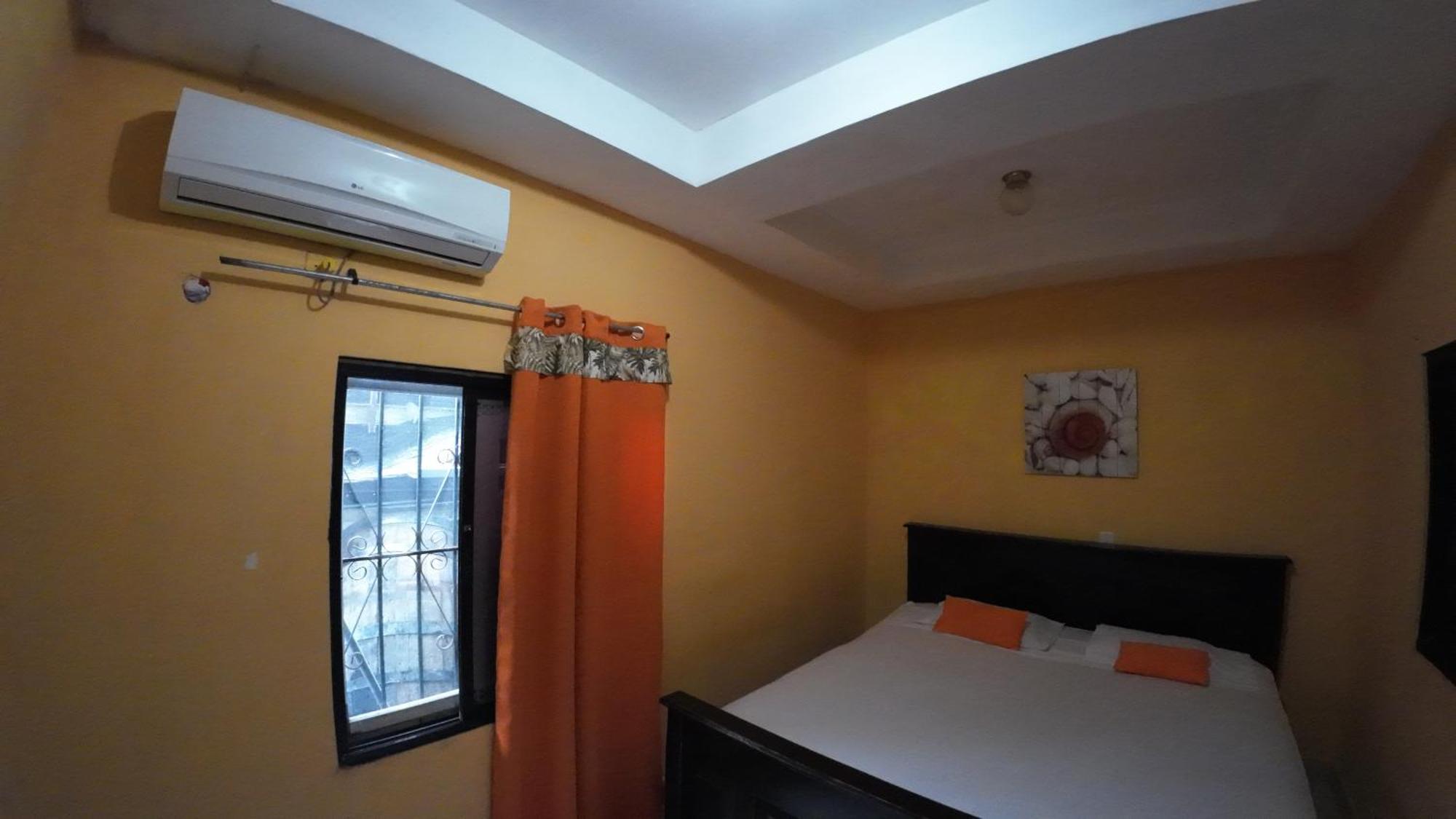 Cataleya Hostel Бокас-дель-Торо Экстерьер фото