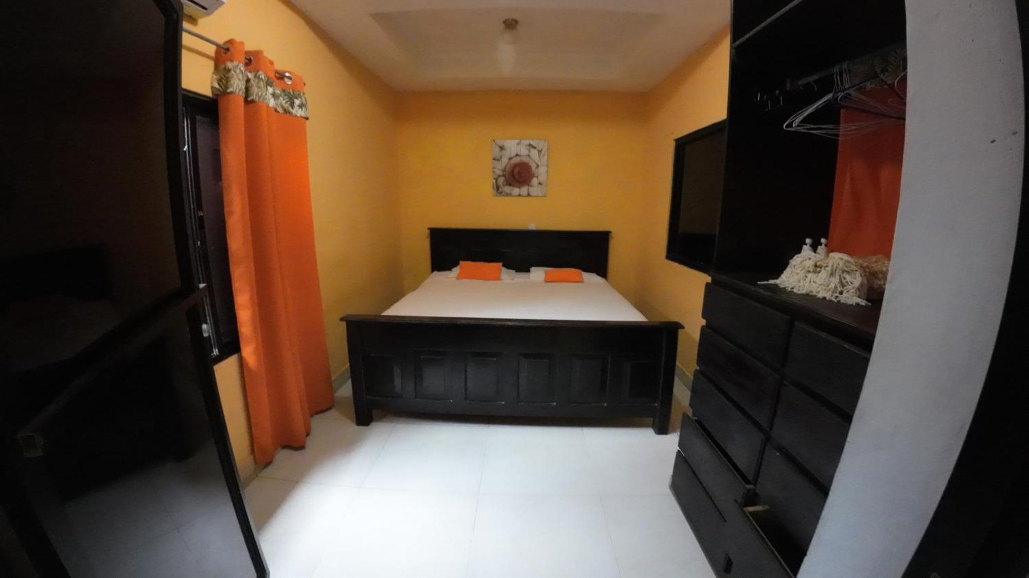 Cataleya Hostel Бокас-дель-Торо Экстерьер фото